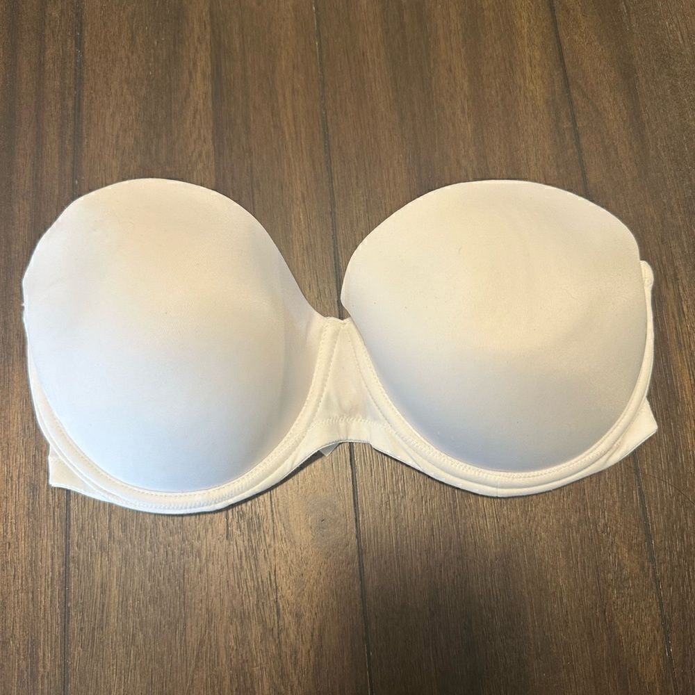 VS Pink Wear Everywhere Multi Way Pushup Bra white size 34DD
